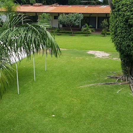 Hotel Quinta El Eden Tlaltizapan Bagian luar foto